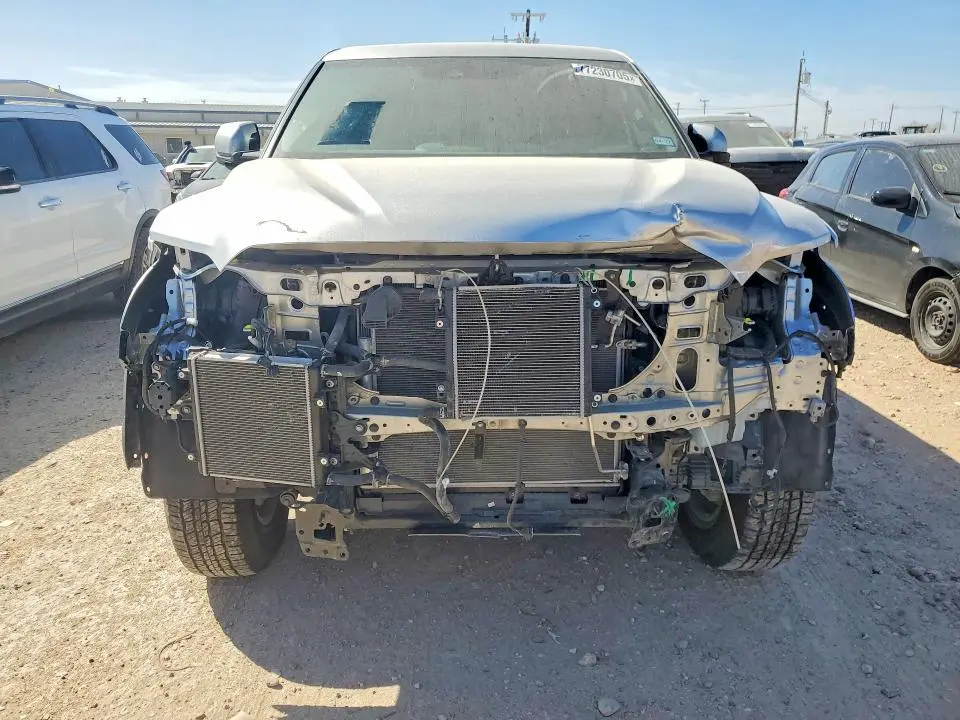 2025 TOYOTA TUNDRA CREWMAX SR  