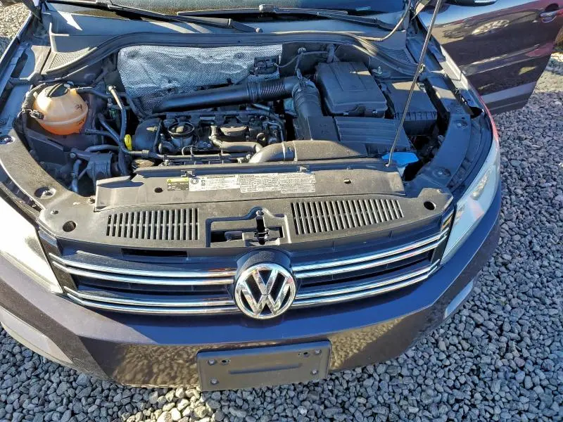 2016 VOLKSWAGEN TIGUAN S  