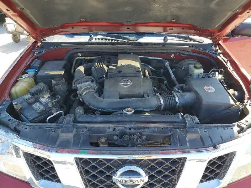 2013 NISSAN FRONTIER S  