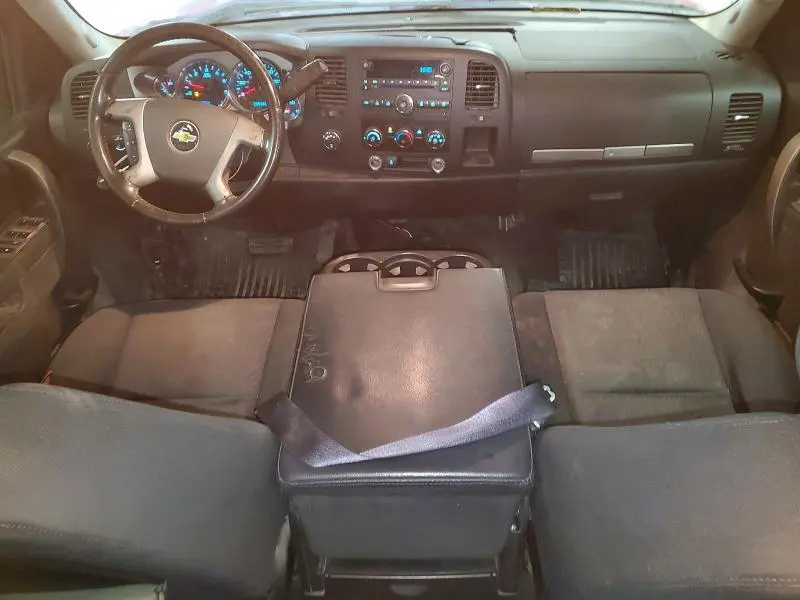 2011 CHEVROLET SILVERADO K1500 LT  