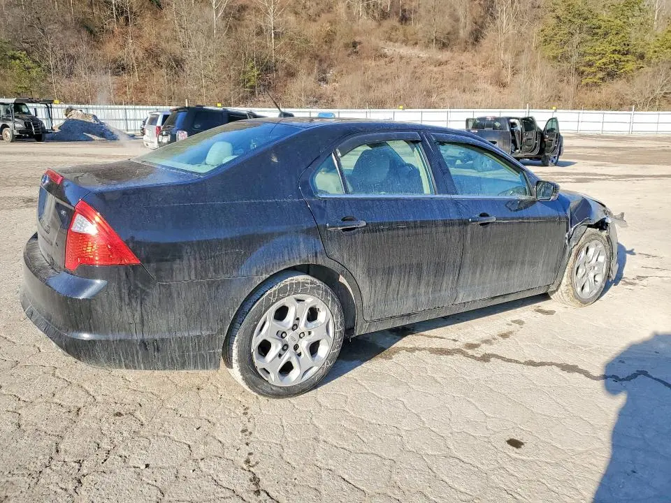 2011 FORD FUSION SE  