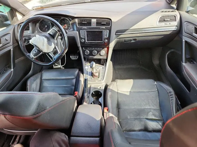 2017 VOLKSWAGEN GTI S/SE  