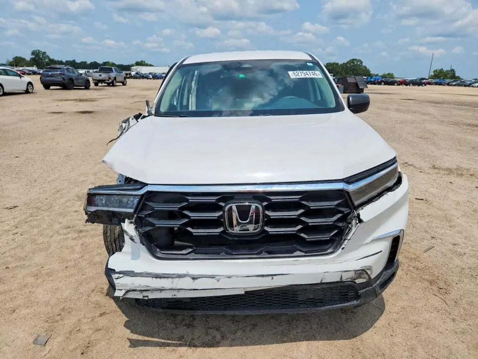 2023 HONDA PILOT LX  