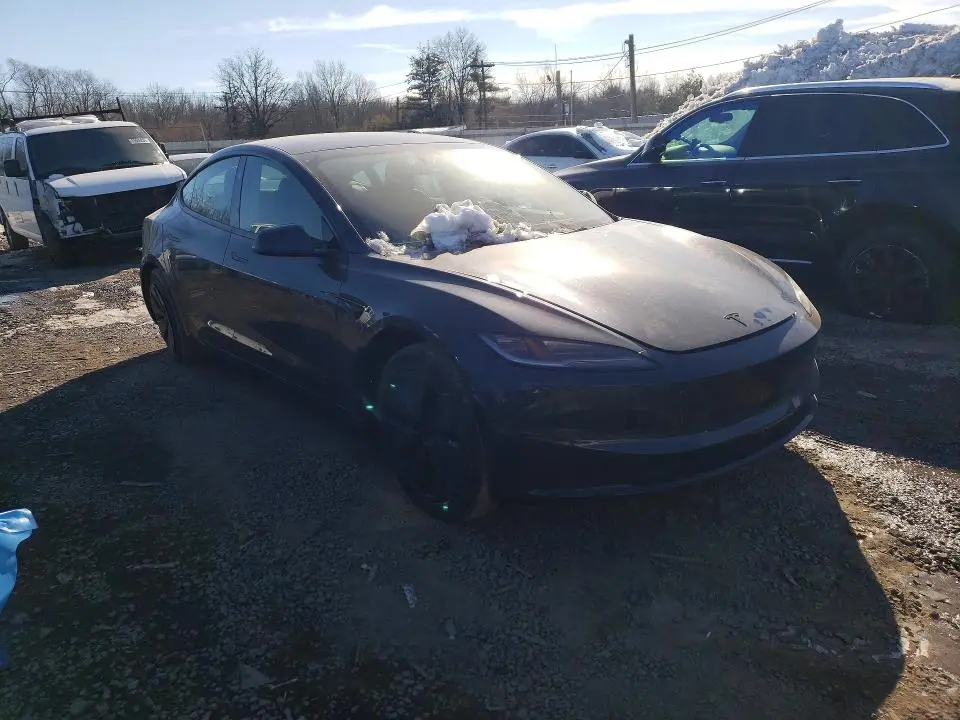 2026 TESLA MODEL 3   