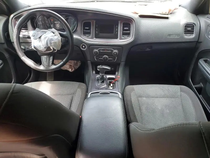 2015 DODGE CHARGER SE  
