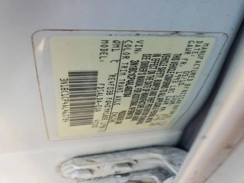 2010 NISSAN VERSA 1.8 S  