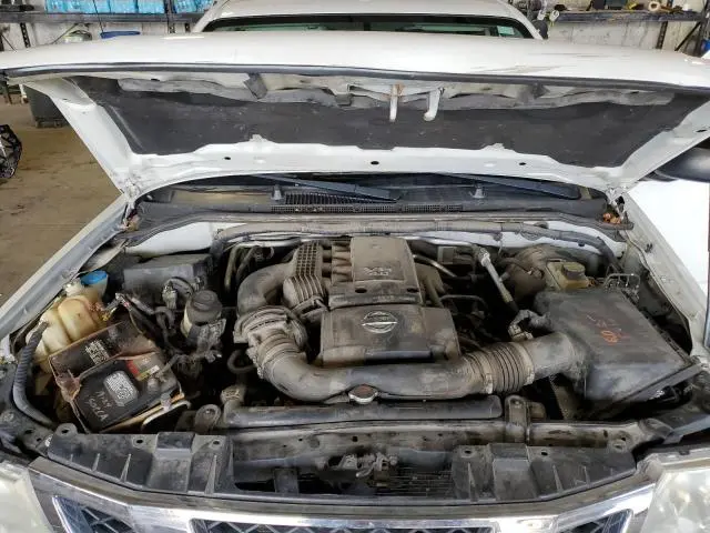 2015 NISSAN FRONTIER S  