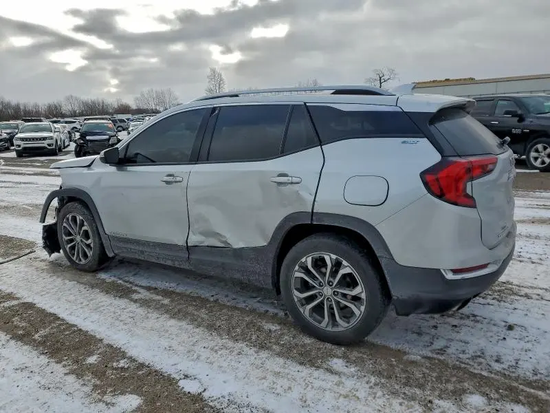 2020 GMC TERRAIN SLT  