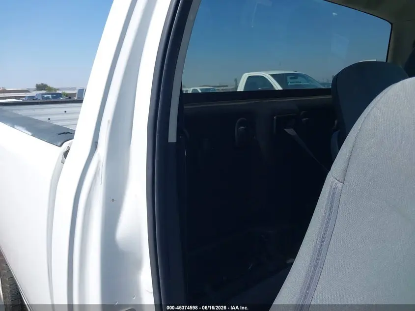2017 RAM 1500 TRADESMAN  4X2 8' BOX