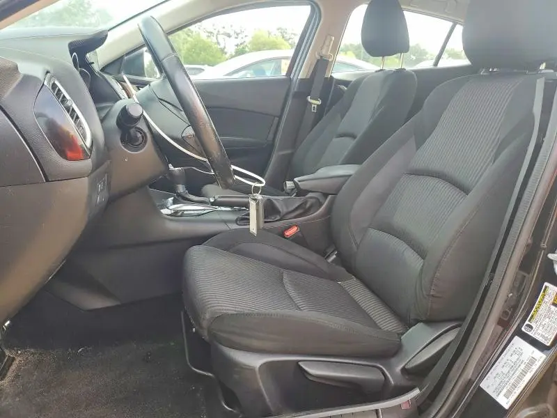 2016 MAZDA 3 TOURING  