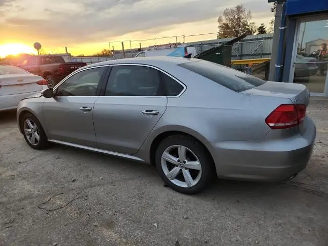 2012 VOLKSWAGEN PASSAT SE  