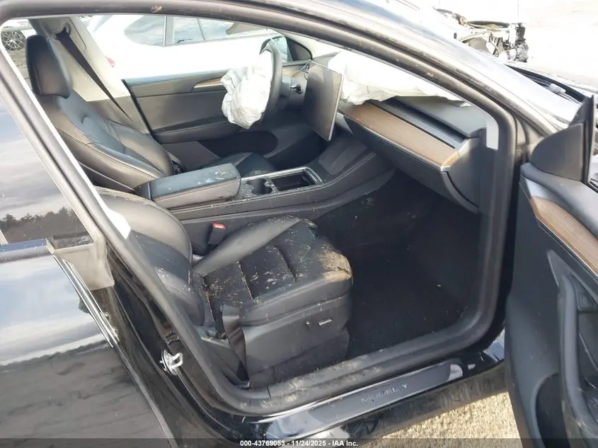 2024 TESLA MODEL Y PERFORMANCE DUAL MOTOR ALL-WHEEL DRIVE