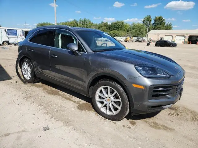 2025 PORSCHE CAYENNE   