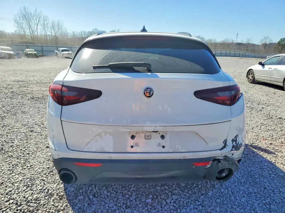 2022 ALFA ROMEO STELVIO   