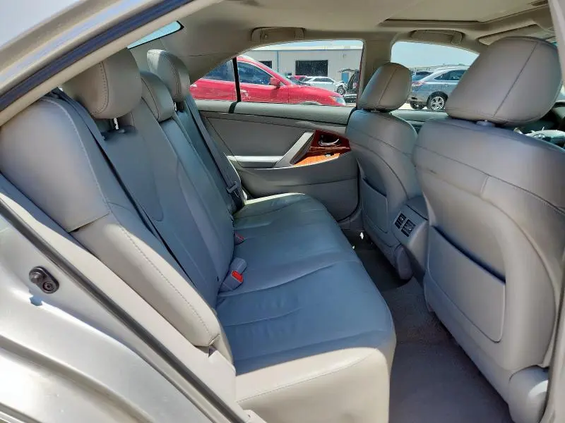 2011 TOYOTA CAMRY BASE