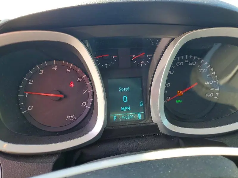 2011 CHEVROLET EQUINOX LT  