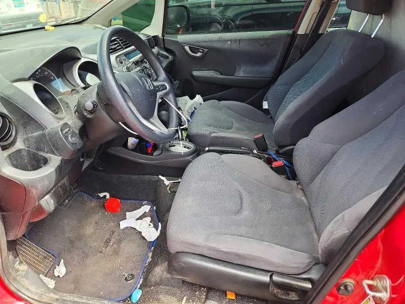 2013 HONDA FIT   