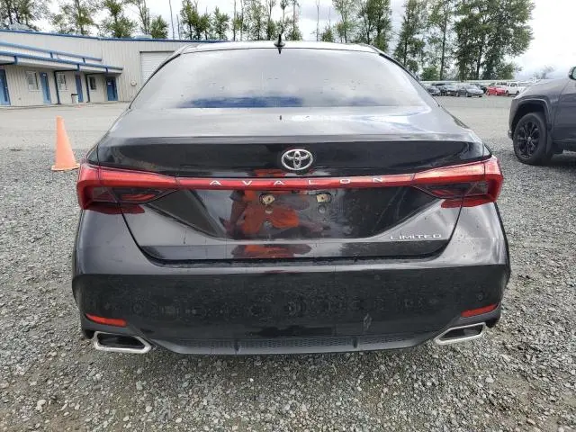 2019 TOYOTA AVALON XLE  