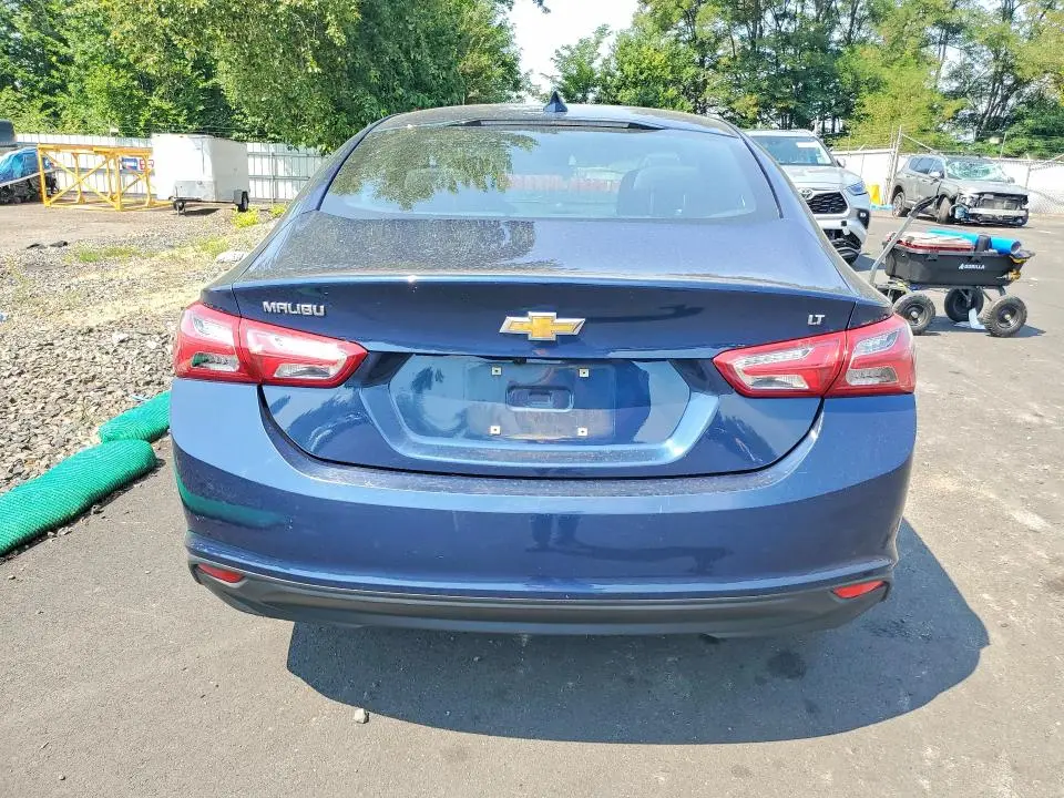 2022 CHEVROLET MALIBU LT  