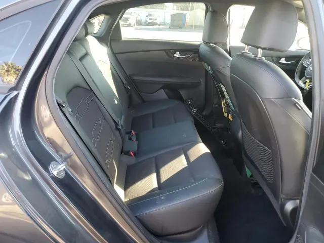 2020 KIA FORTE GT LINE  