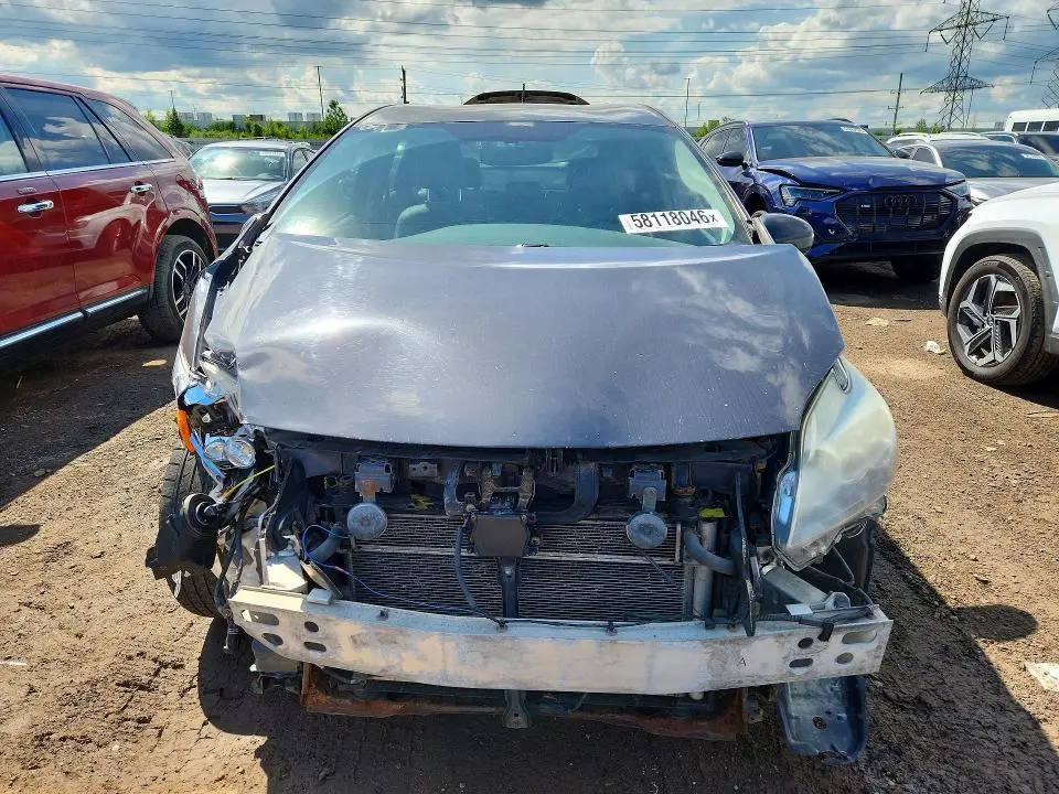 2010 TOYOTA PRIUS V  