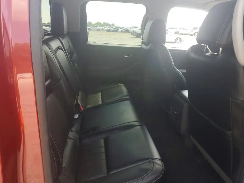2024 NISSAN FRONTIER SL  