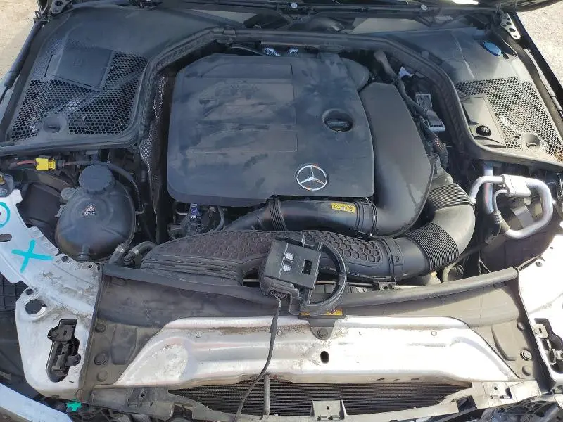 2019 MERCEDES-BENZ C 300  