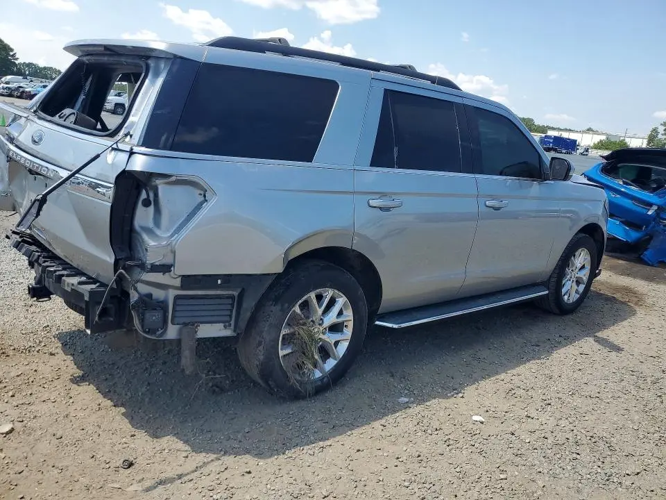 2021 FORD EXPEDITION XLT  