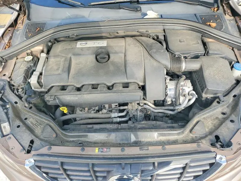2013 VOLVO XC60 T6  