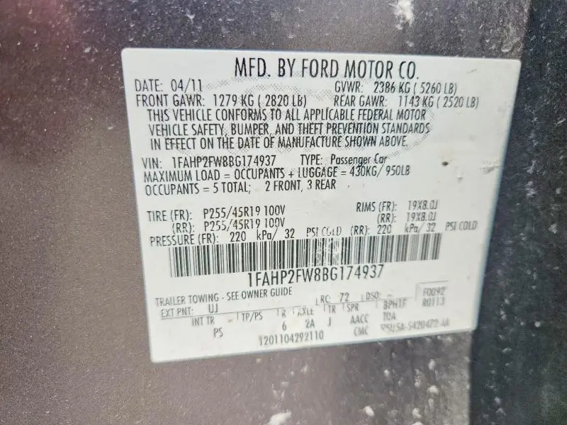 2011 FORD TAURUS LIMITED  