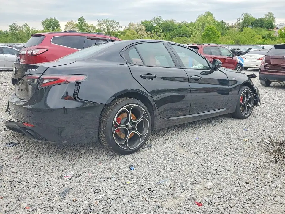 2026 ALFA ROMEO GIULIA SPRINT  