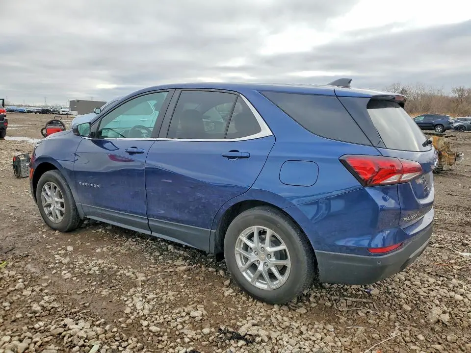 2022 CHEVROLET EQUINOX LT  