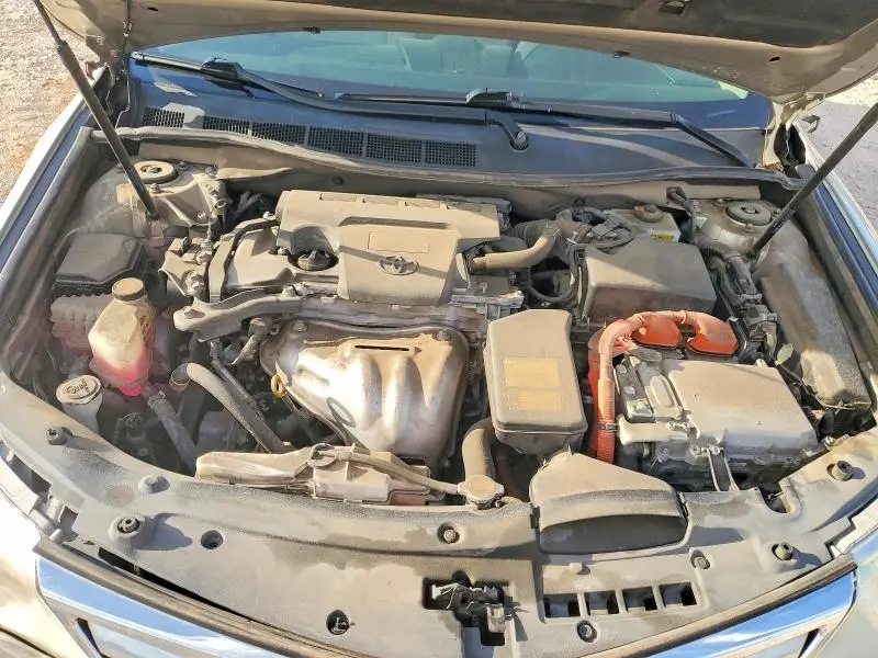 2014 TOYOTA CAMRY XLE  