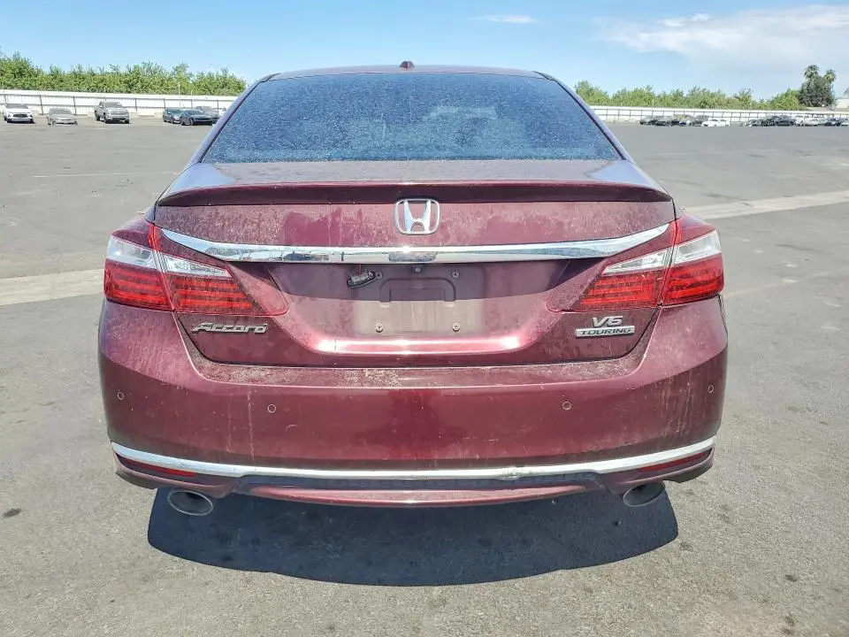 2017 HONDA ACCORD TOURING  