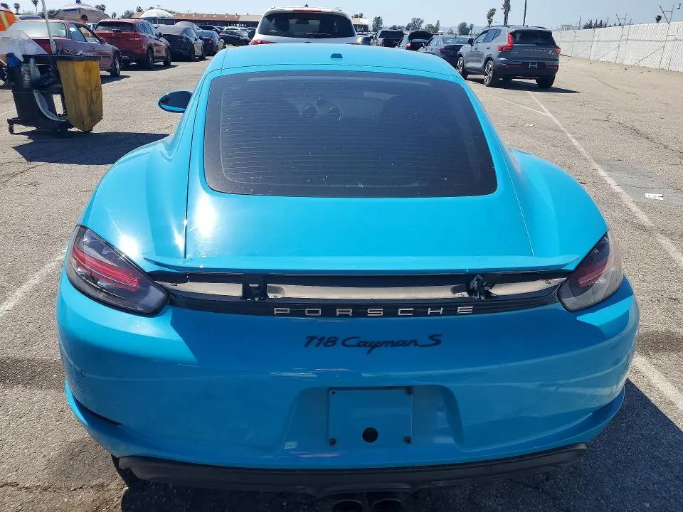 2018 PORSCHE CAYMAN S  