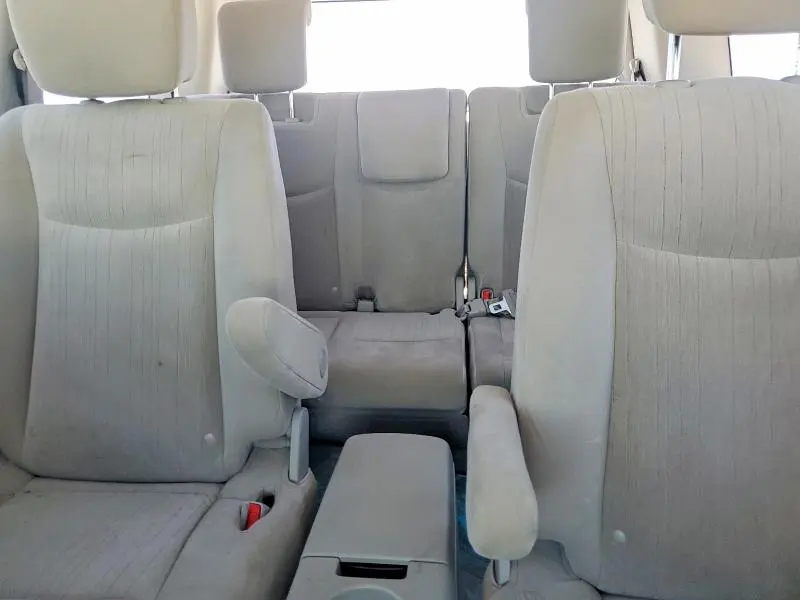 2017 NISSAN QUEST SV  