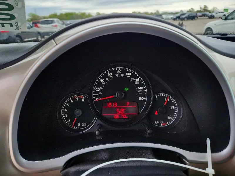 2012 VOLKSWAGEN BEETLE   