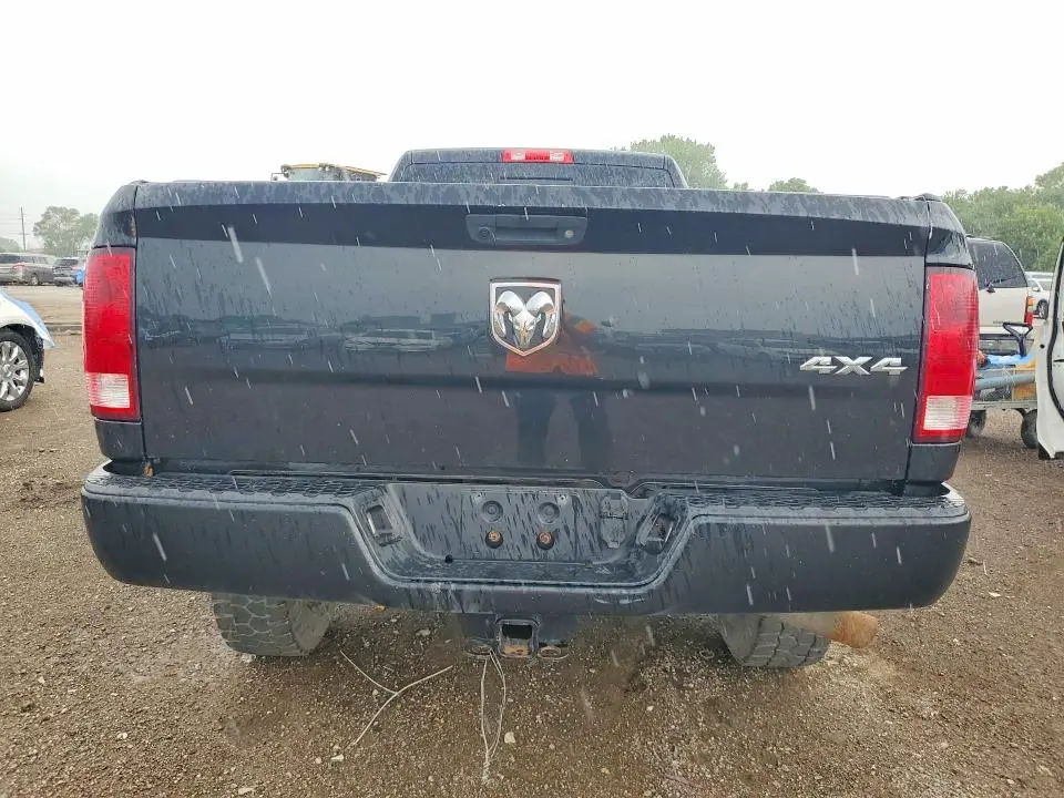 2015 RAM 2500 ST  