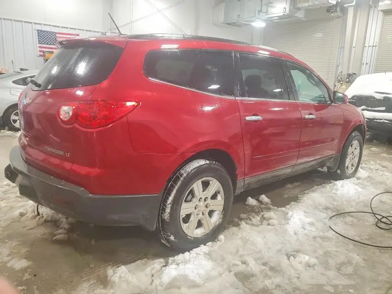2012 CHEVROLET TRAVERSE LT  