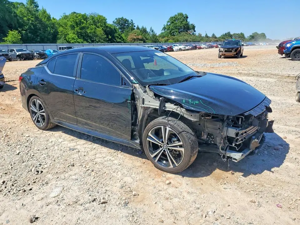 2023 NISSAN SENTRA SR  