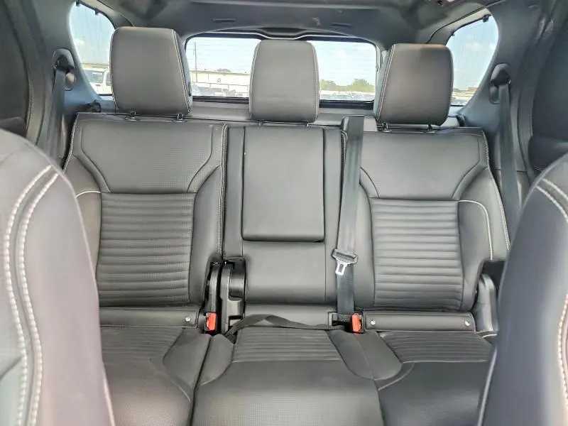 2023 LAND ROVER DISCOVERY HSE R-DYNAMIC  
