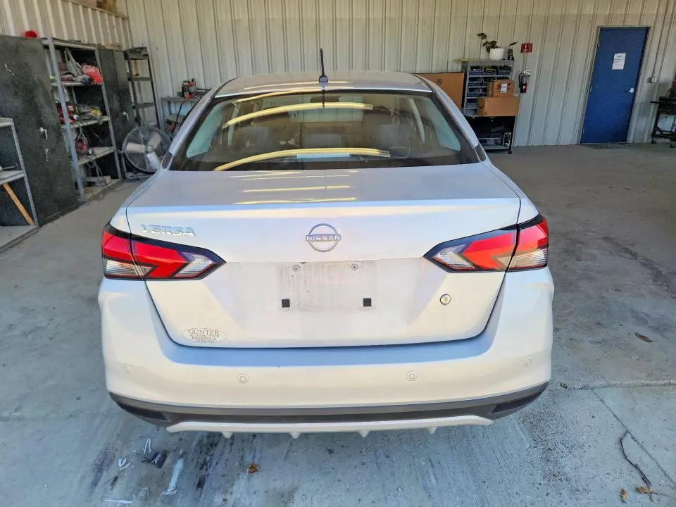 2025 NISSAN VERSA S  