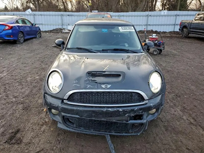 2013 MINI COOPER S  