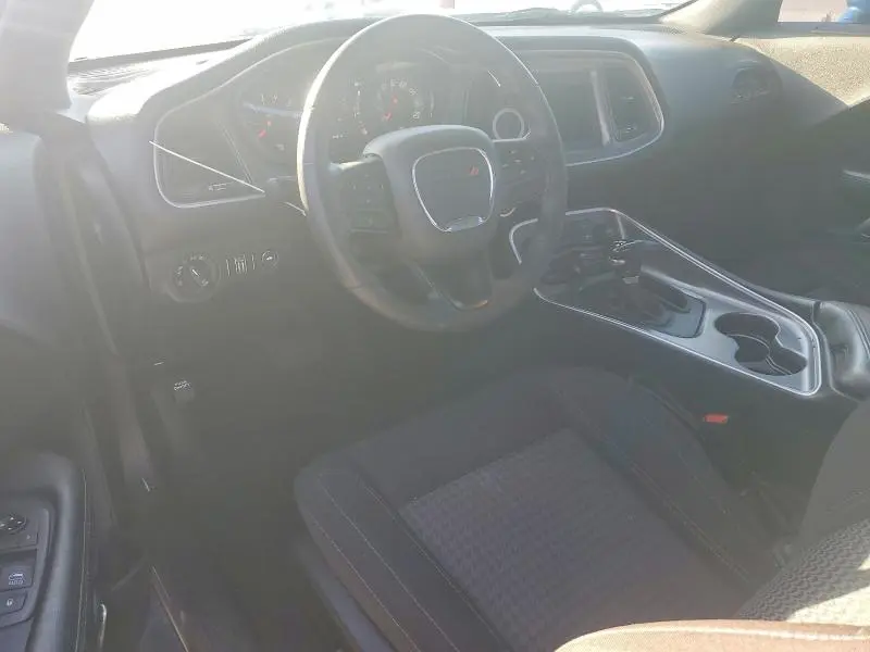 2020 DODGE CHALLENGER SXT  