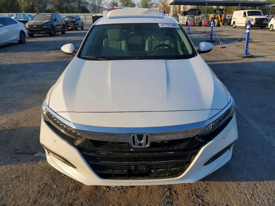 2018 HONDA ACCORD TOURING  