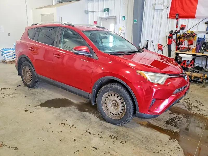 2016 TOYOTA RAV4 LE  