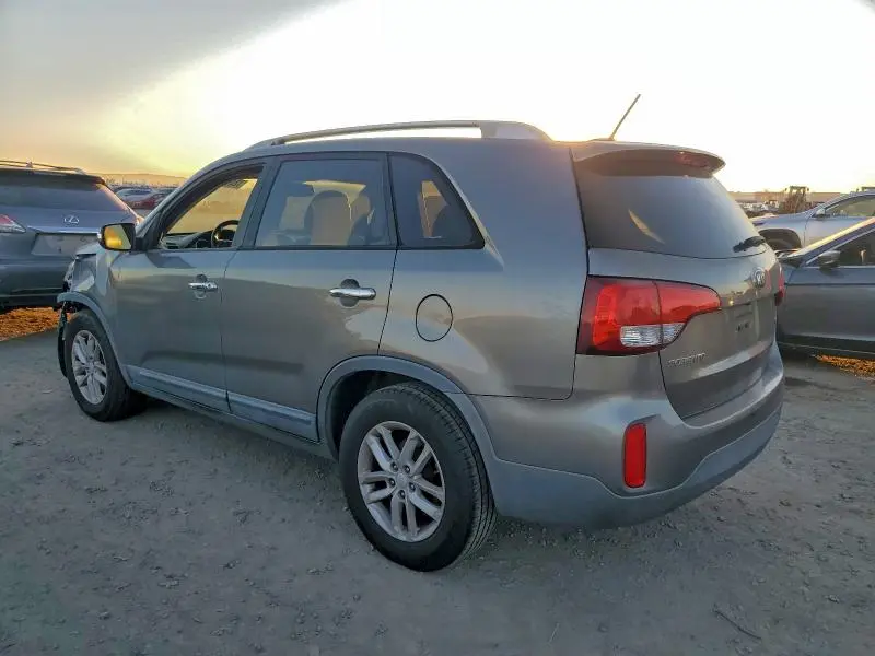 2014 KIA SORENTO LX  