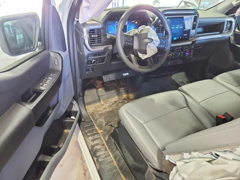 2025 FORD F150 XL  