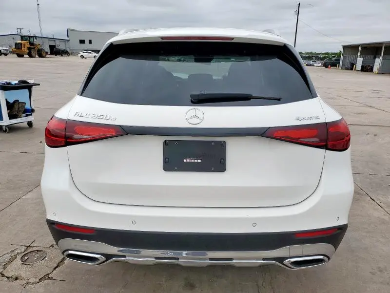2025 MERCEDES-BENZ GLC 350E  