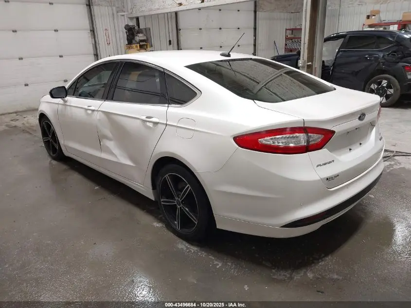 2015 FORD FUSION SE